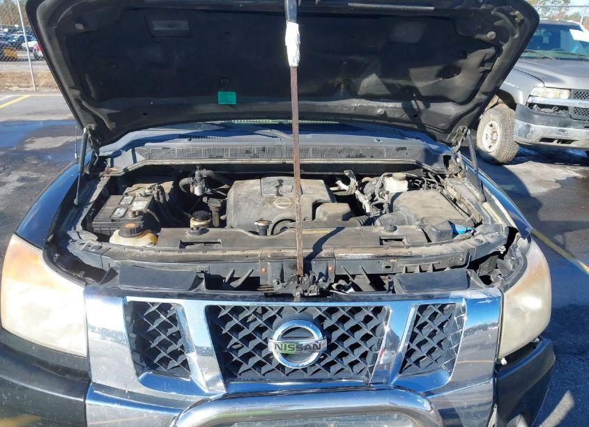 Photo 10 of 2011 Nissan Titan SV (VIN 1N6BA0ED3BN320725)