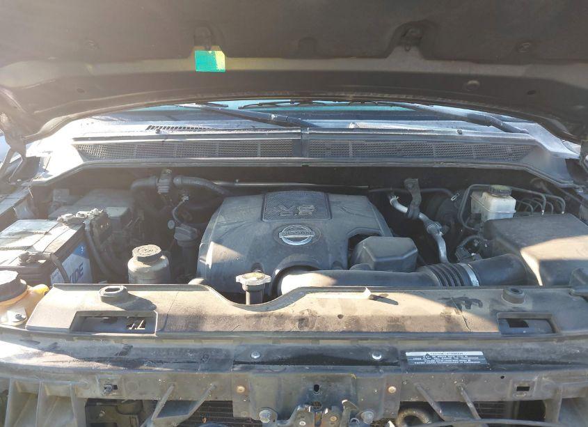 Photo 10 of 2012 Nissan Titan SV (VIN 1N6BA0ED3CN305448)