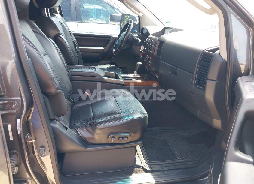 Photo 5 of 2011 Nissan Titan SL (VIN 1N6BA0ED4BN317719)