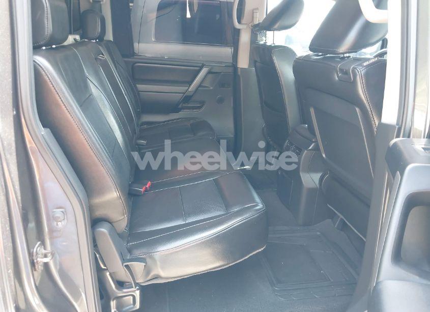 Photo 8 of 2011 Nissan Titan SL (VIN 1N6BA0ED4BN317719)