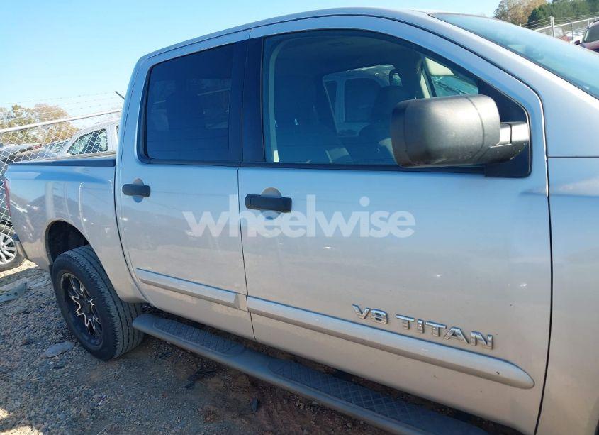 Photo 13 of 2014 Nissan Titan SV (VIN 1N6BA0ED4EN514782)