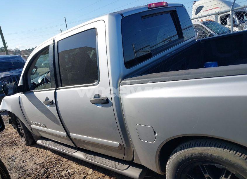 Photo 14 of 2014 Nissan Titan SV (VIN 1N6BA0ED4EN514782)