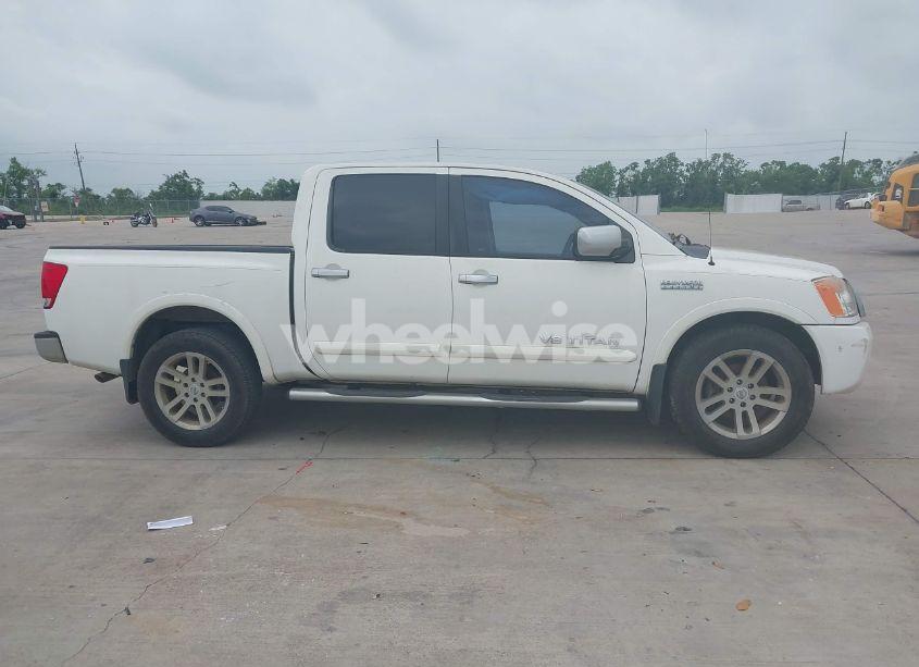 Photo 13 of 2012 Nissan Titan SL (VIN 1N6BA0ED7CN302214)