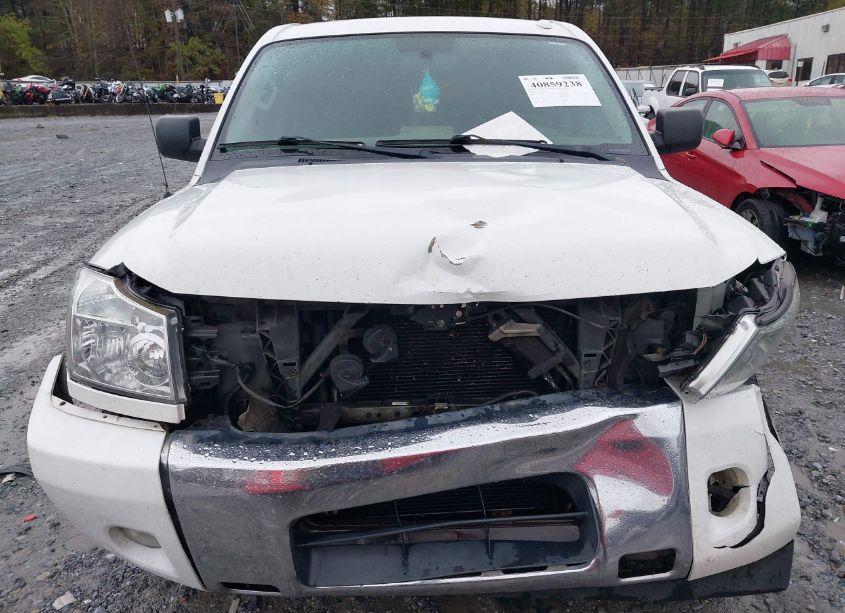 Photo 12 of 2014 Nissan Titan SV (VIN 1N6BA0ED8EN510847)