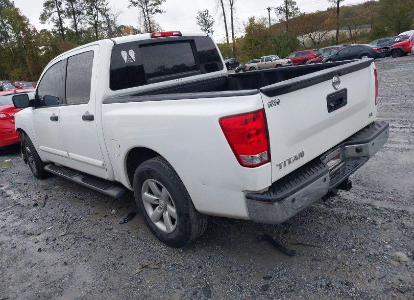 Photo 3 of 2014 Nissan Titan SV (VIN 1N6BA0ED8EN510847)