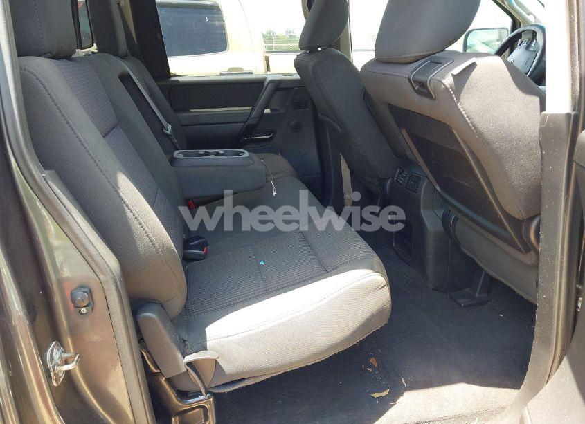 Photo 8 of 2012 Nissan Titan SV (VIN 1N6BA0ED9CN303168)