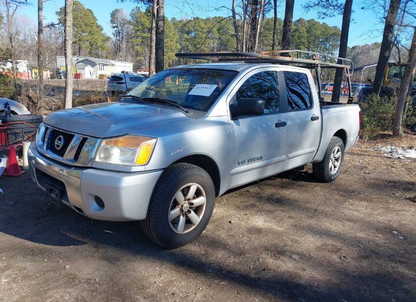 Photo 2 of 2012 Nissan Titan SV (VIN 1N6BA0EK0CN310220)