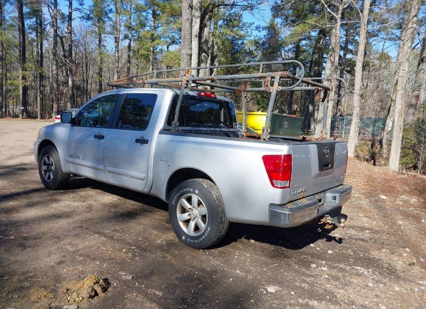 Photo 3 of 2012 Nissan Titan SV (VIN 1N6BA0EK0CN310220)