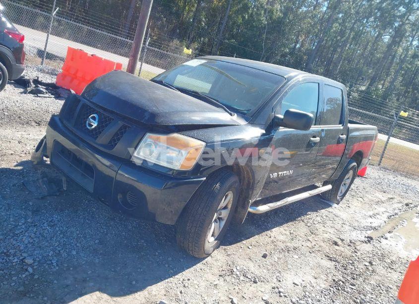 Photo 2 of 2011 Nissan Titan S (VIN 1N6BA0EK1BN309284)