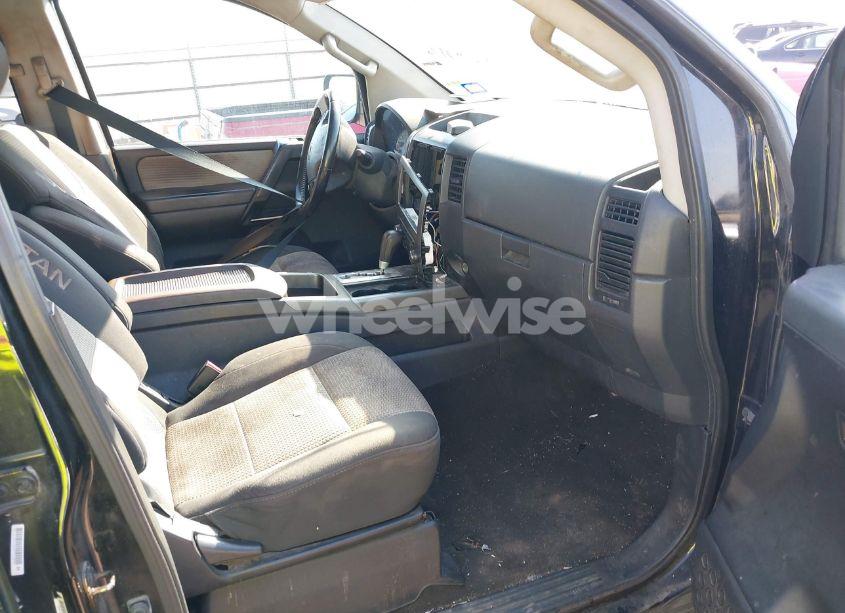 Photo 5 of 2012 Nissan Titan SV (VIN 1N6BA0EK3CN328338)