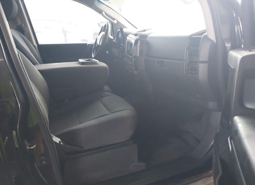 Photo 5 of 2014 Nissan Titan S (VIN 1N6BA0EK5EN504230)