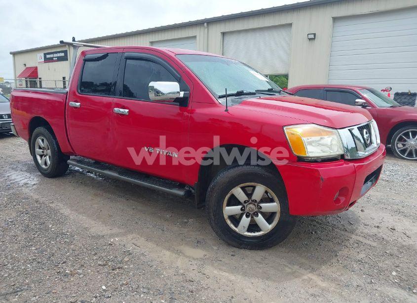 2011 Nissan Titan S (VIN 1N6BA0EKXBN315830) main photo