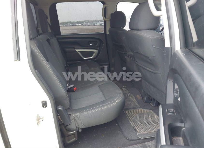 Photo 8 of 2016 Nissan Titan XD SV DIESEL (VIN 1N6BA1F16GN517406)