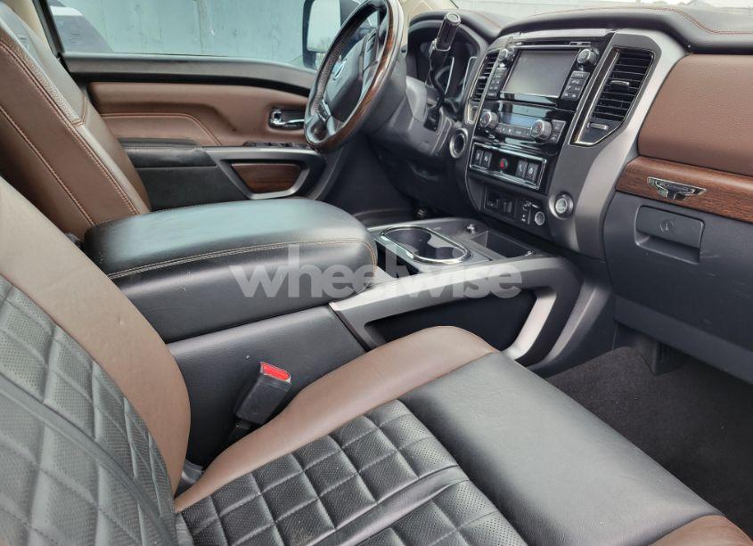 Photo 5 of 2016 Nissan Titan XD (VIN 1N6BA1F20GN513778)