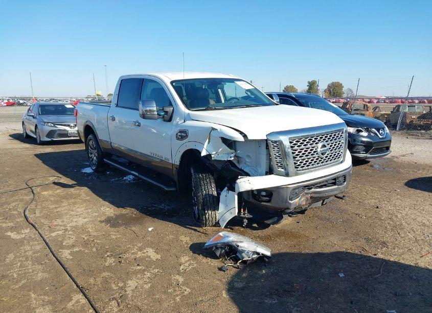 2016 Nissan Titan XD PLATINUM RESERVE DIESEL (VIN 1N6BA1F26GN507323) main photo
