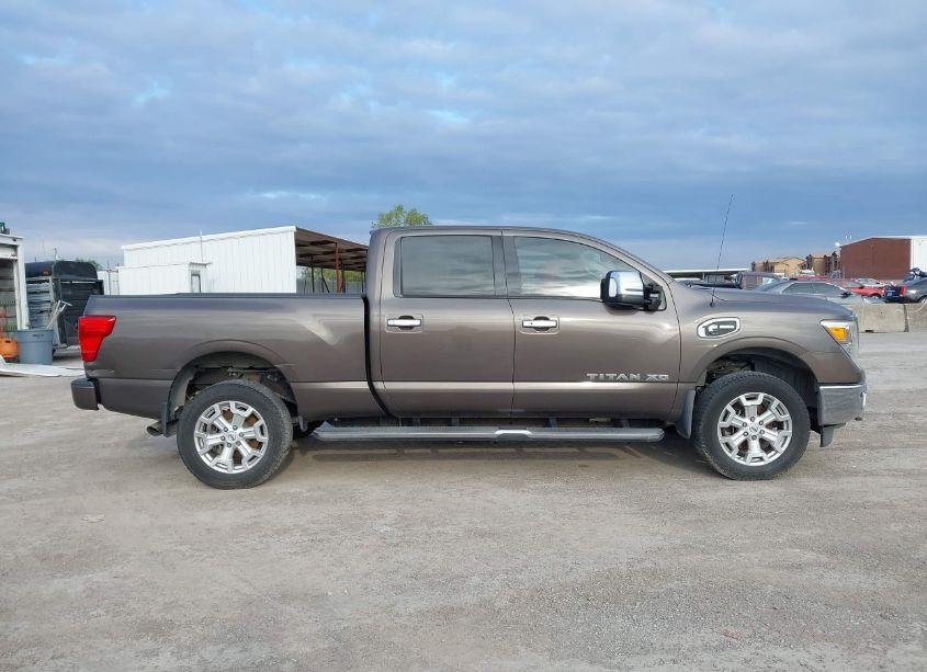Photo 13 of 2016 Nissan Titan XD SL DIESEL (VIN 1N6BA1F27GN511445)
