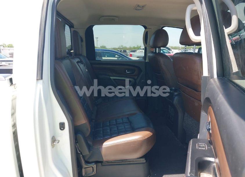 Photo 8 of 2016 Nissan Titan XD PLATINUM RESERVE DIESEL (VIN 1N6BA1F27GN512899)