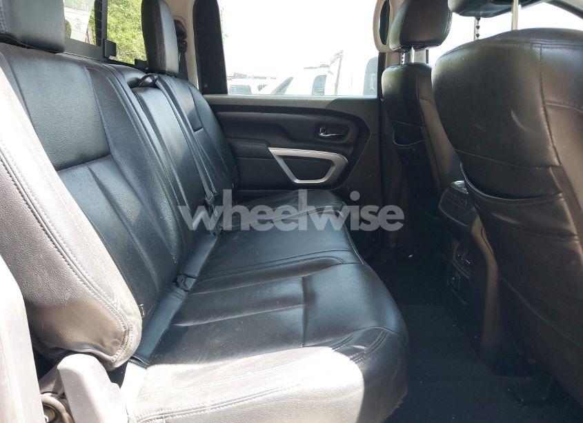 Photo 8 of 2016 Nissan Titan XD SV DIESEL (VIN 1N6BA1F29GN505226)