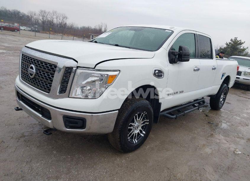 Photo 2 of 2017 Nissan Titan XD SV DIESEL (VIN 1N6BA1F33HN530875)