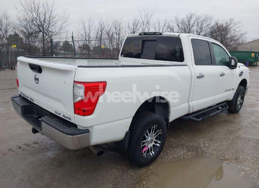 Photo 4 of 2017 Nissan Titan XD SV DIESEL (VIN 1N6BA1F33HN530875)