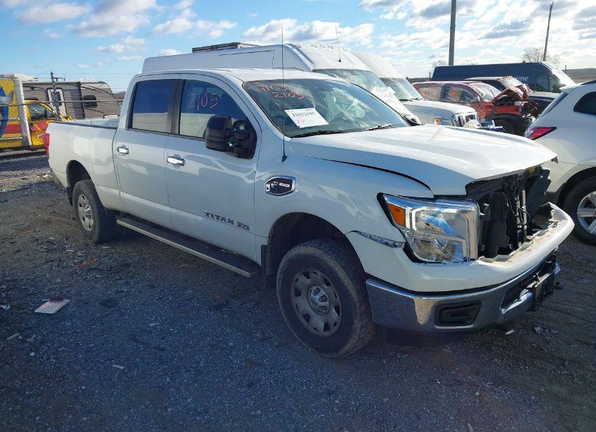 2017 Nissan Titan XD SV DIESEL (VIN 1N6BA1F36HN543720) main photo