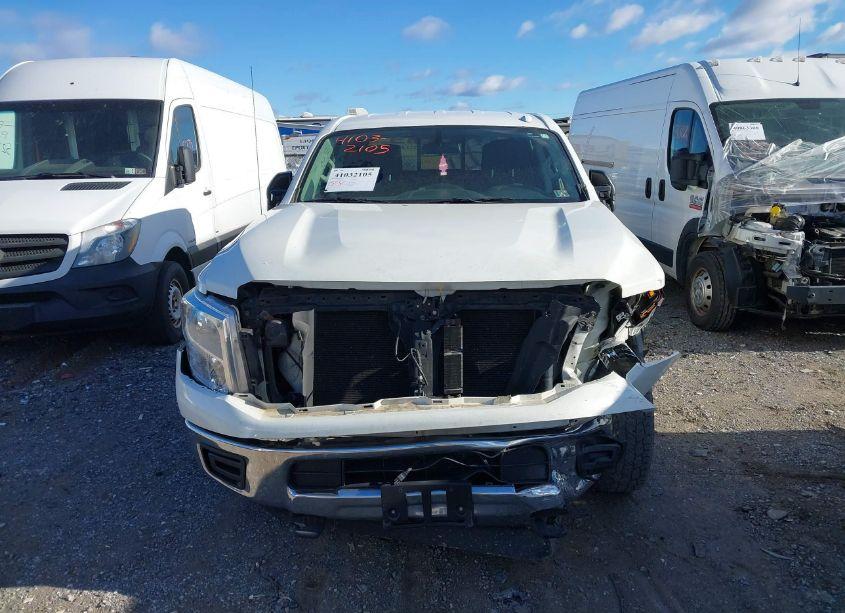 Photo 12 of 2017 Nissan Titan XD SV DIESEL (VIN 1N6BA1F36HN543720)