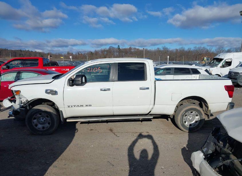 Photo 14 of 2017 Nissan Titan XD SV DIESEL (VIN 1N6BA1F36HN543720)