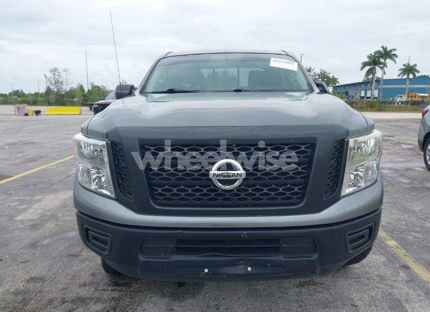 Photo 6 of 2018 Nissan Titan XD S DIESEL (VIN 1N6BA1F36JN543951)