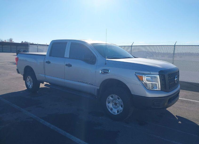 2017 Nissan Titan XD S DIESEL (VIN 1N6BA1F39HN522831) main photo