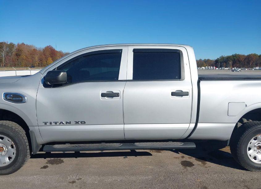 Photo 14 of 2017 Nissan Titan XD S DIESEL (VIN 1N6BA1F39HN522831)