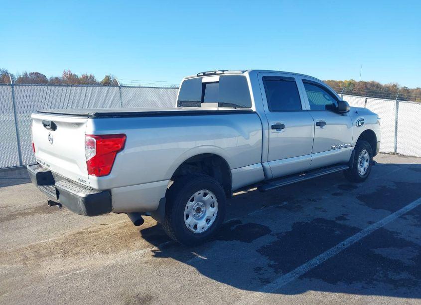 Photo 4 of 2017 Nissan Titan XD S DIESEL (VIN 1N6BA1F39HN522831)