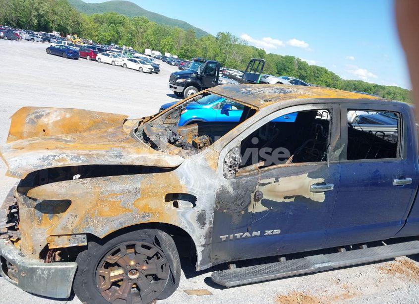 Photo 6 of 2016 Nissan Titan XD SL DIESEL (VIN 1N6BA1F40GN515788)