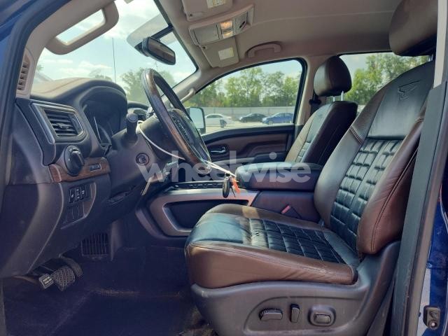 Photo 9 of 2017 NISSAN TITAN XD SL (VIN 1N6BA1F41HN566914)