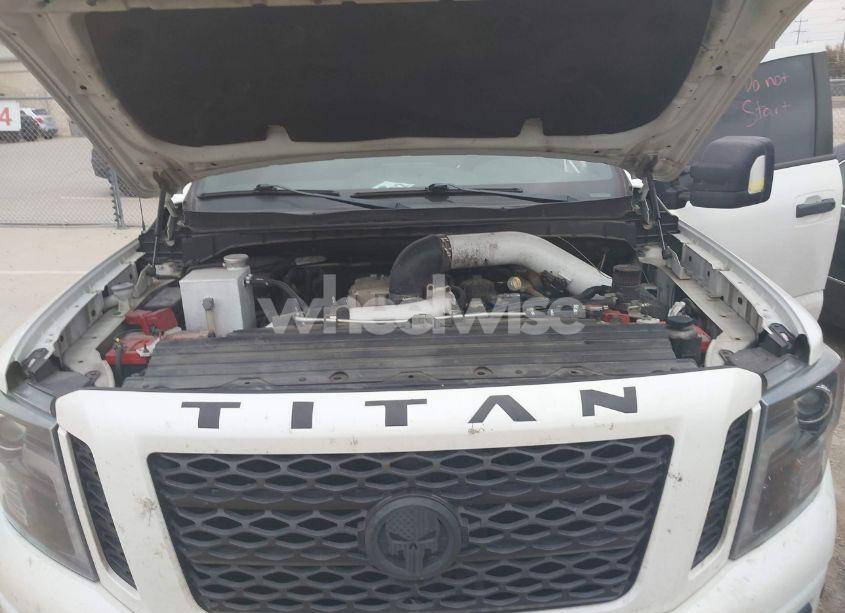 Photo 6 of 2018 Nissan Titan XD SV DIESEL (VIN 1N6BA1F41JN517234)