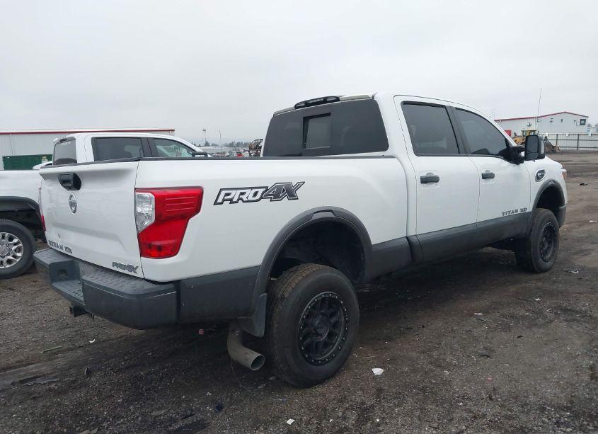 Photo 4 of 2018 Nissan Titan XD PRO-4X DIESEL (VIN 1N6BA1F41JN528055)