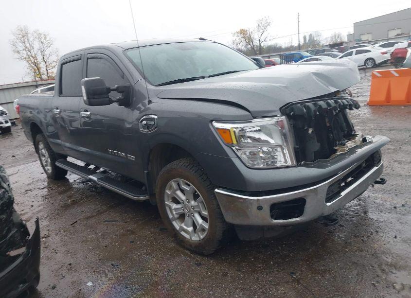2019 Nissan Titan XD SV DIESEL (VIN 1N6BA1F41KN510754) main photo