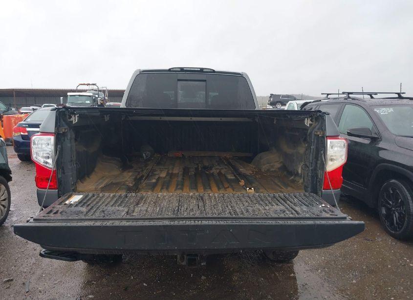 Photo 16 of 2019 Nissan Titan XD SV DIESEL (VIN 1N6BA1F41KN510754)