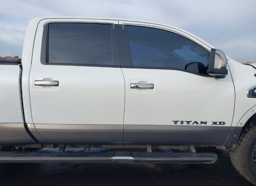 Photo 14 of 2016 Nissan Titan XD PLATINUM RESERVE DIESEL (VIN 1N6BA1F42GN512715)