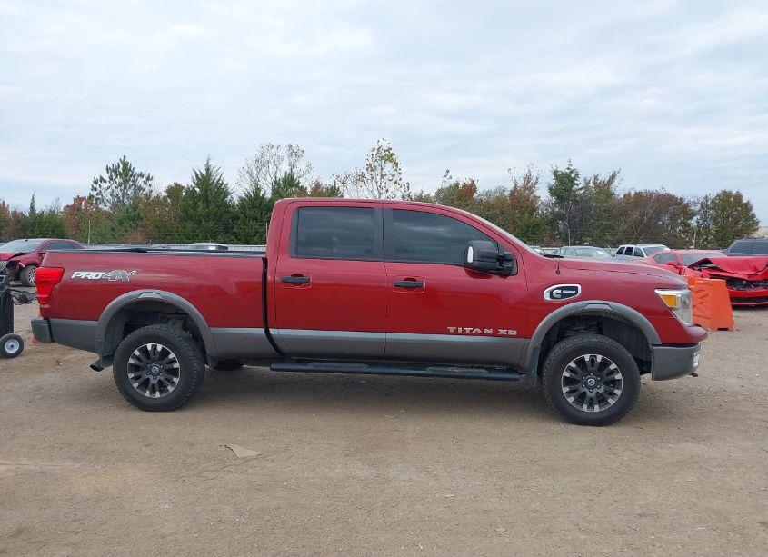 Photo 13 of 2017 Nissan Titan XD PRO-4X DIESEL (VIN 1N6BA1F42HN506883)