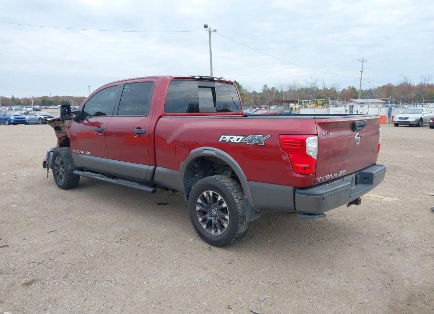 Photo 3 of 2017 Nissan Titan XD PRO-4X DIESEL (VIN 1N6BA1F42HN506883)