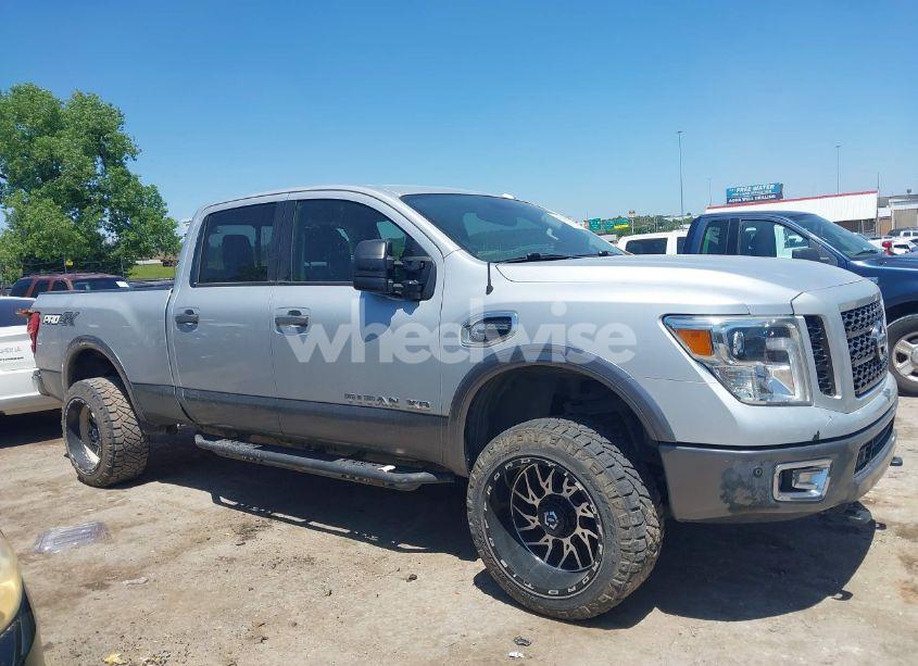 Photo 13 of 2019 Nissan Titan XD PRO-4X DIESEL (VIN 1N6BA1F42KN506504)