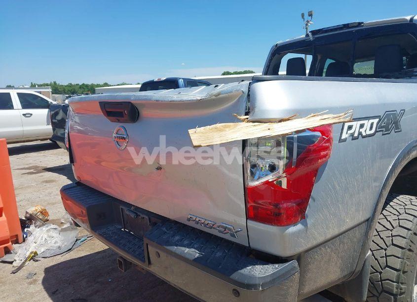 Photo 18 of 2019 Nissan Titan XD PRO-4X DIESEL (VIN 1N6BA1F42KN506504)