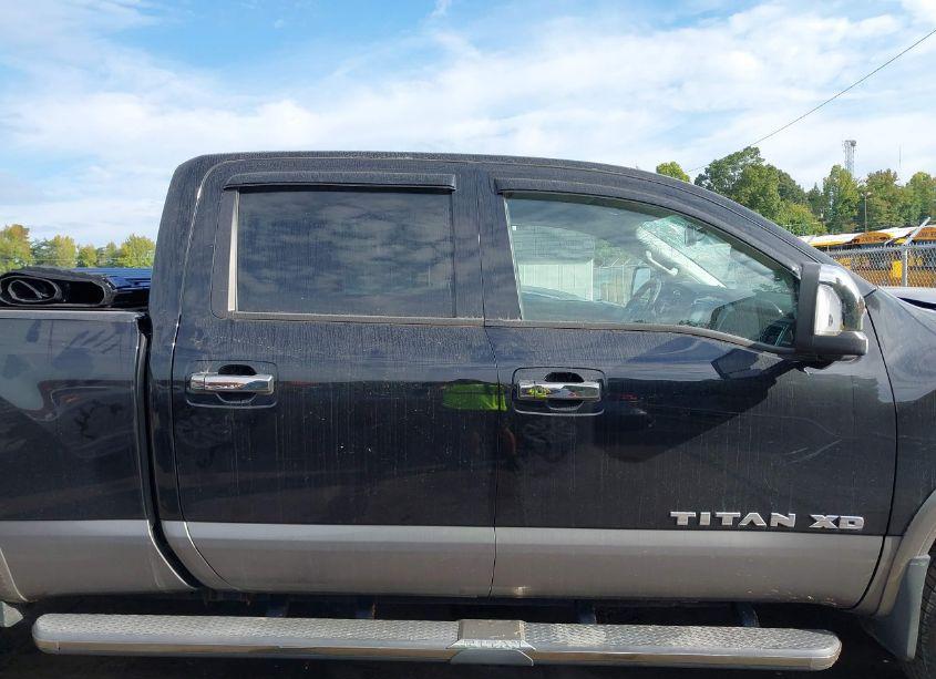 Photo 13 of 2017 Nissan Titan XD PLATINUM RESERVE DIESEL (VIN 1N6BA1F43HN567661)