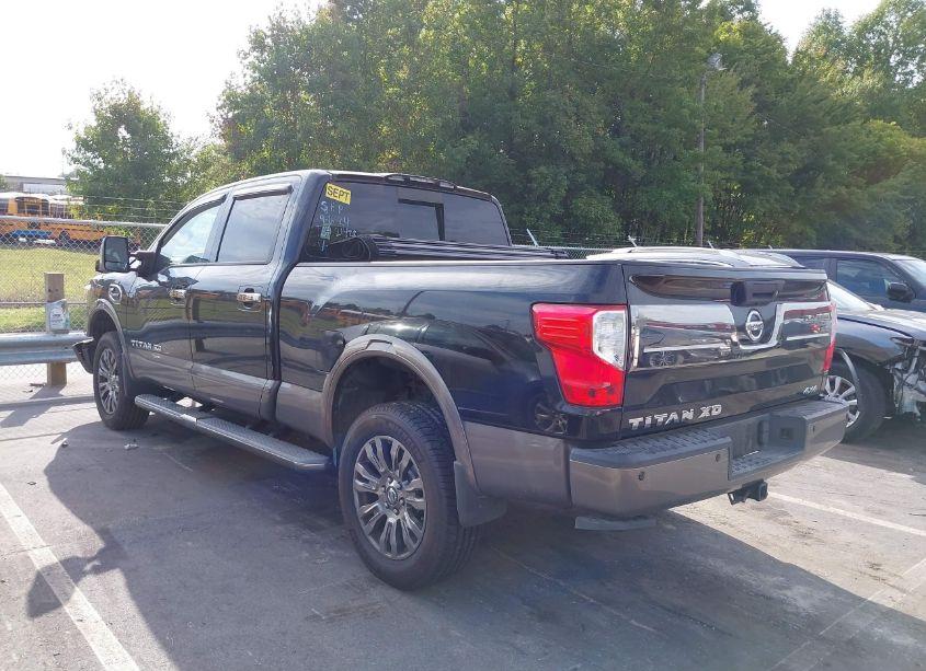 Photo 3 of 2017 Nissan Titan XD PLATINUM RESERVE DIESEL (VIN 1N6BA1F43HN567661)