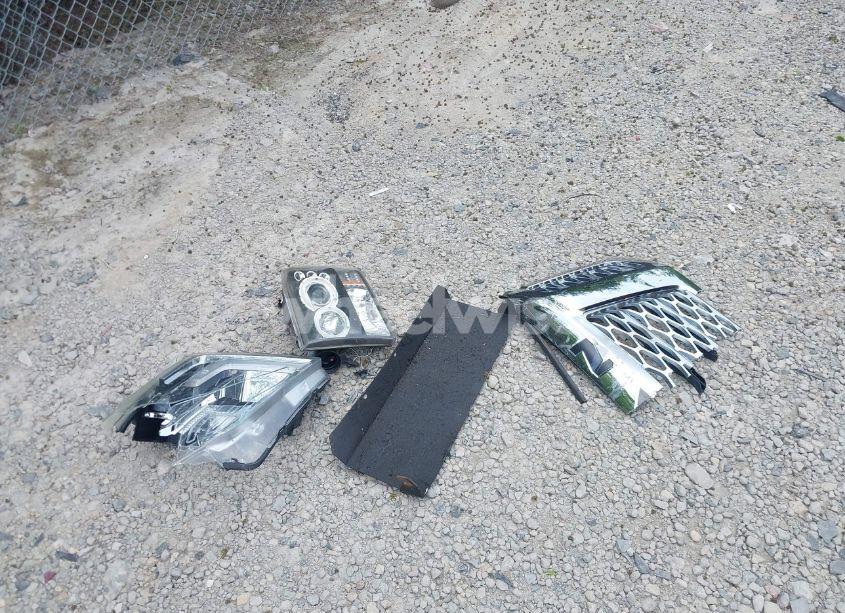 Photo 12 of 2016 Nissan Titan XD SL DIESEL (VIN 1N6BA1F44GN501411)