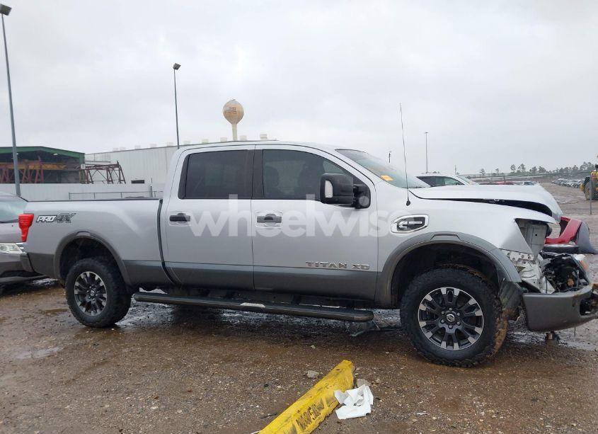 Photo 13 of 2016 Nissan Titan XD PRO-4X DIESEL (VIN 1N6BA1F44GN505507)