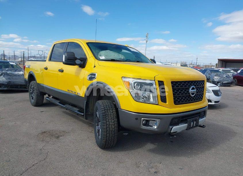 2016 Nissan Titan XD PRO-4X DIESEL (VIN 1N6BA1F44GN511601) main photo
