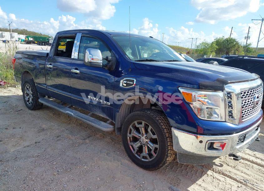 2017 Nissan Titan XD SV DIESEL (VIN 1N6BA1F44HN545555) main photo
