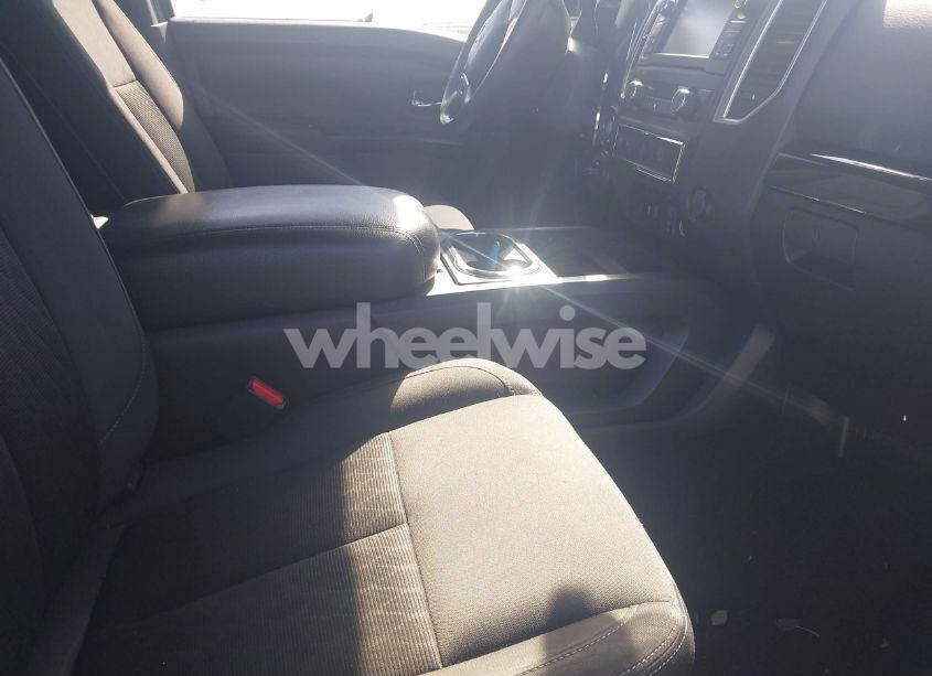 Photo 5 of 2018 Nissan Titan XD SV DIESEL (VIN 1N6BA1F44JN522847)