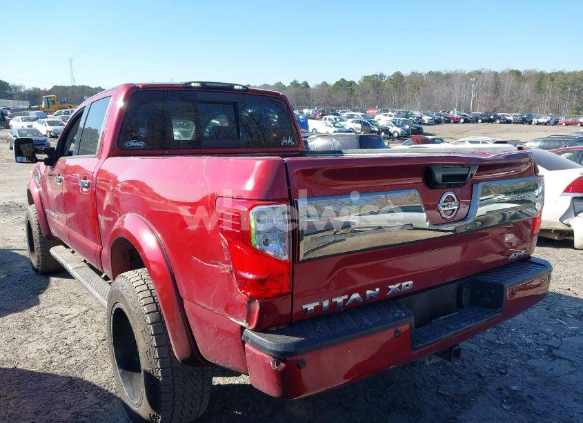 Photo 3 of 2016 Nissan Titan XD PLATINUM RESERVE DIESEL (VIN 1N6BA1F45GN501692)